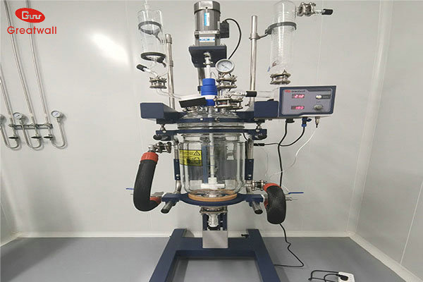 什么是夾套玻璃反應釜（單層/雙層夾套）？