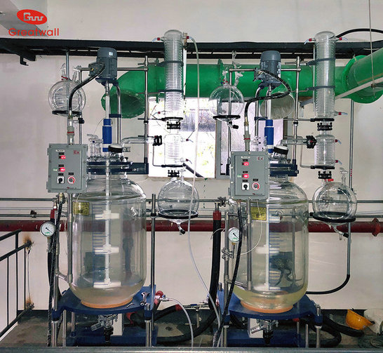 雙層玻璃反應釜通入冷卻液如何使用？